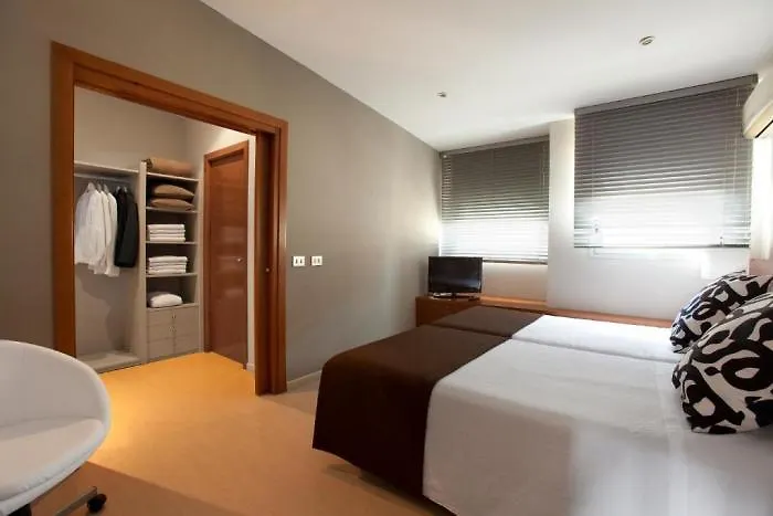 Senator Barcelona Apartments